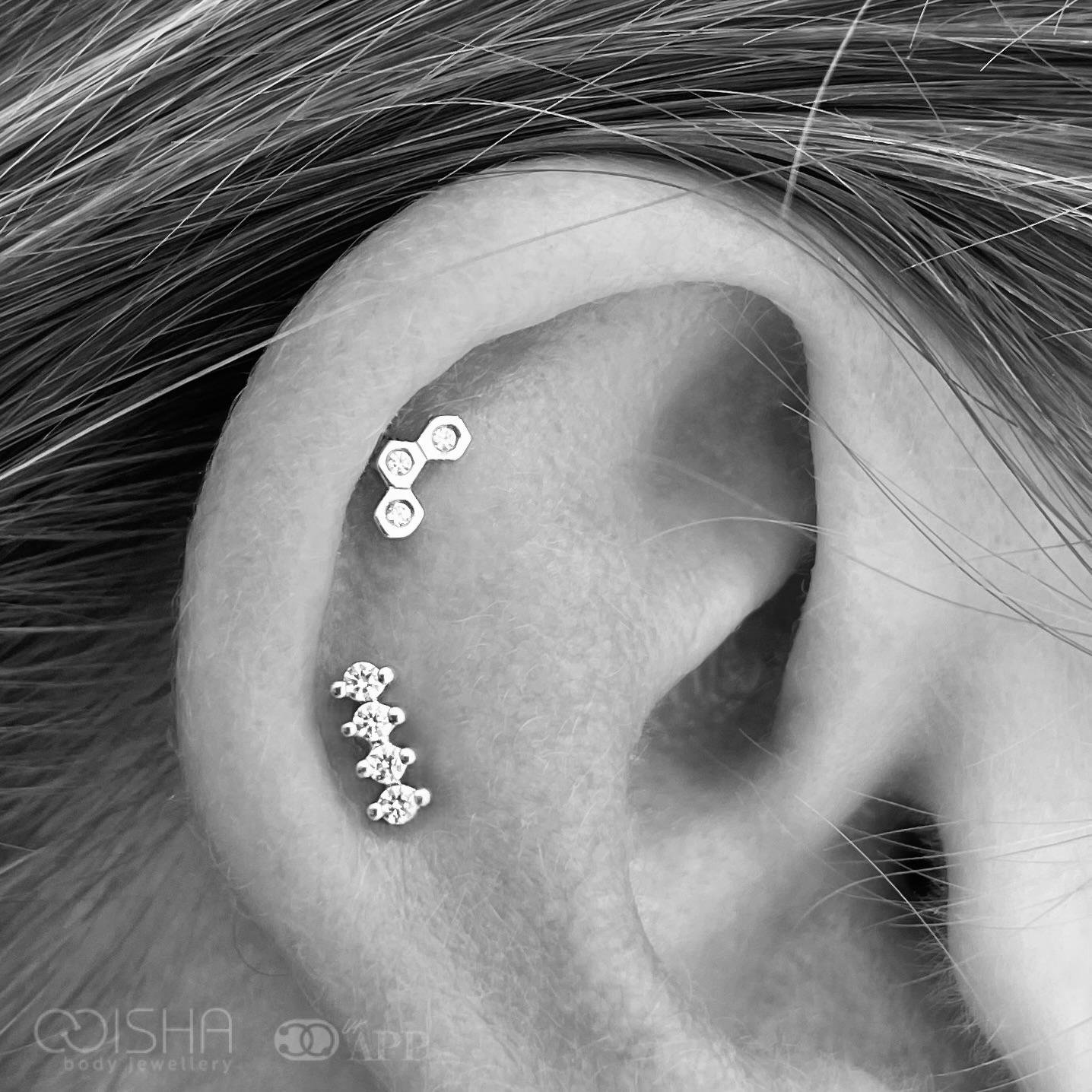 Outer Helix Pair Piercing (16 years+)